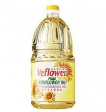 pure 100% refined sunflower oil - product's photo