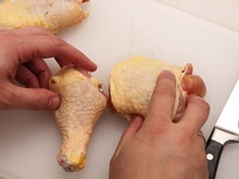 frozen chicken legs - product's photo