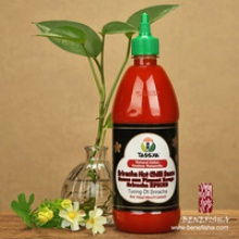 sriracha hot chili sauce - product's photo