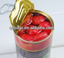 fresh canned strawberry in syrup - product's photo