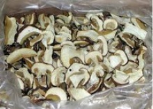 dried sboletus edulis mushroom. - product's photo