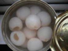 vietnam canned food - canned lychee in syrup - product's photo