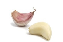 garlic cloves - product's photo