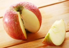fresh fuji apple fresh fruit - product's photo