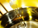 discounted olive oil available now - product's photo