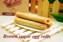 crispy egg roll biscuit with brown sugar - product's photo